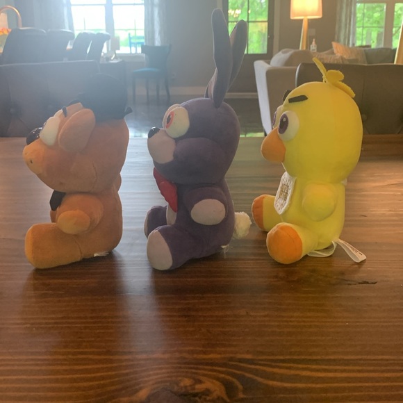 Freddy, Bonnie and chica Funko fnaf plush - Picture 2 of 4